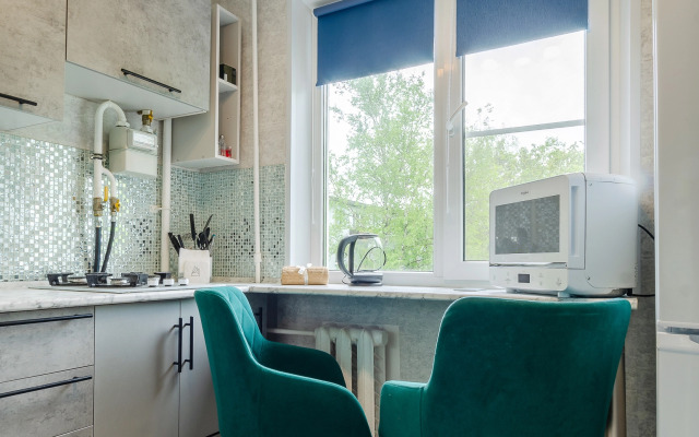 S Sovremennym Remontom Flat