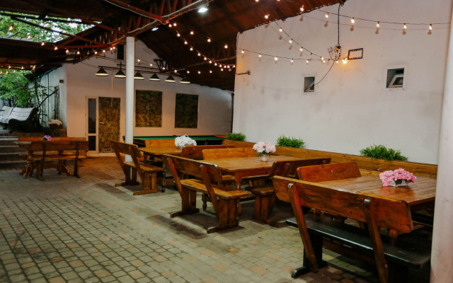Green Oasis Vavilon Guest House