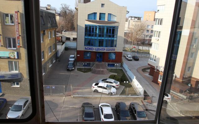 Uyutnaya Dvuhkomnatnaya V Tsentre Goroda Flat