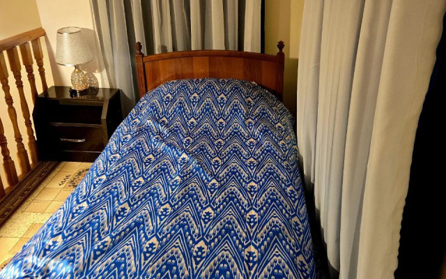 Отель Чор Минор 100 м до старого города Мы готовы к Новому году и с бесплатным кофе