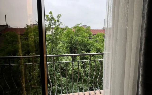 Saryan Yerevan Apartments