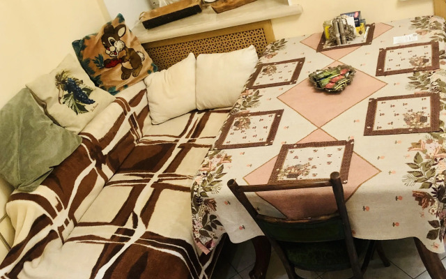 Квартира в Историческом Центре Санкт-Петербурга. Дом Театрального Работника