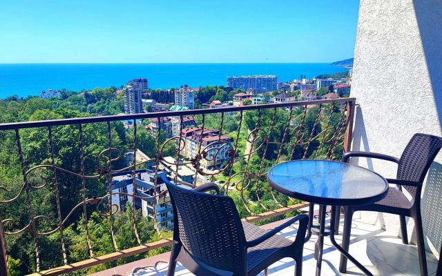 S Shikarnym Vidom na More Flat