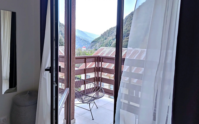 Apartamenty dvuhkomnatnye Panoramnyj vid na gory