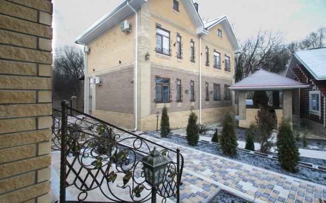 Sudar Hotel