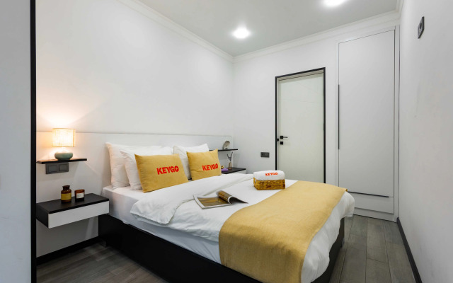 KeyGo #0077, 1 Bedroom, Saryan Street Apartments
