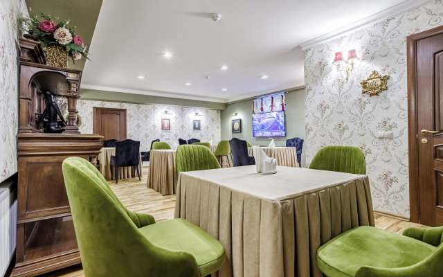 Bristol Hotel