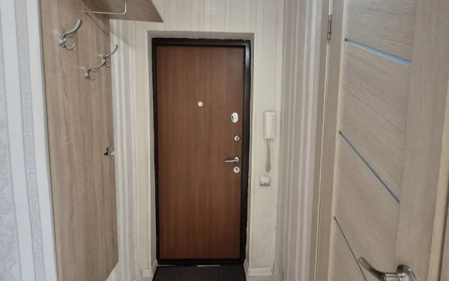 2-K Na Solnechnoy 37 Flat