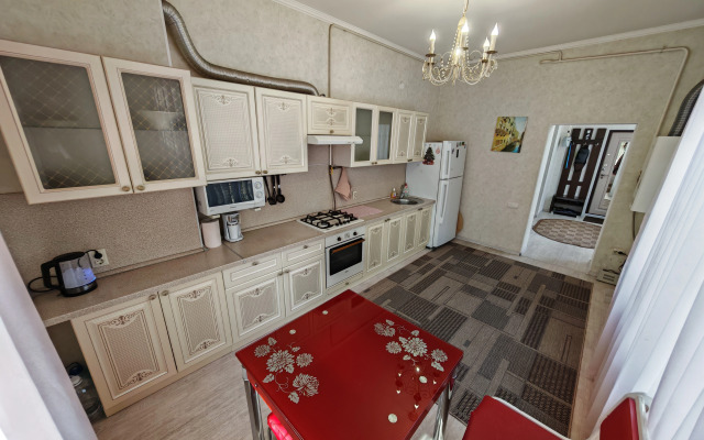 Апартаменты Pervomayskiy