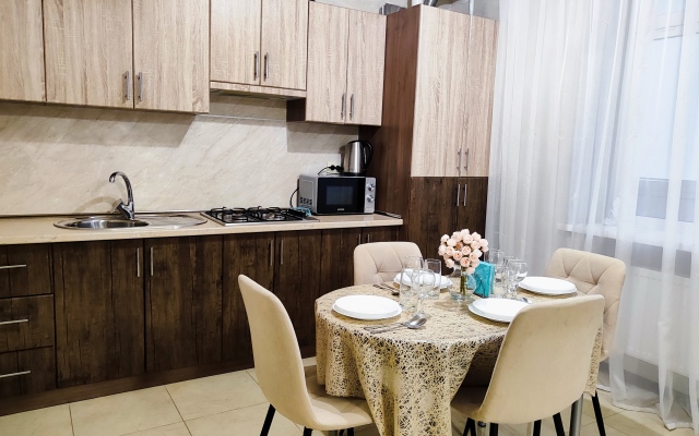 U Istochnika Flat
