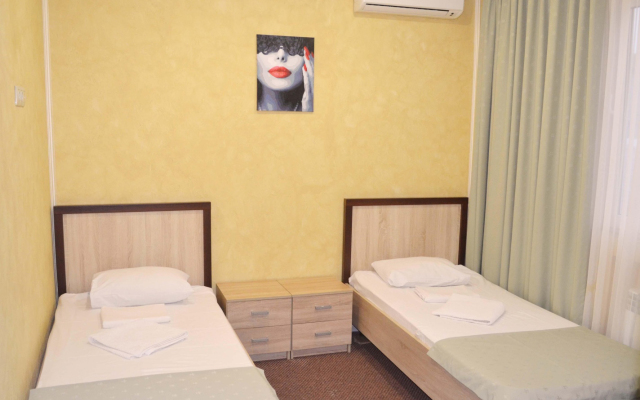 StandArt Guest House