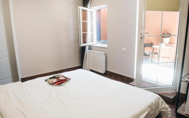 Homey Tbilisi Mini-Hotel