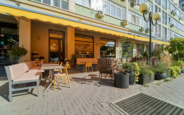 Квартира Однокомнатная на Яна Полуяна