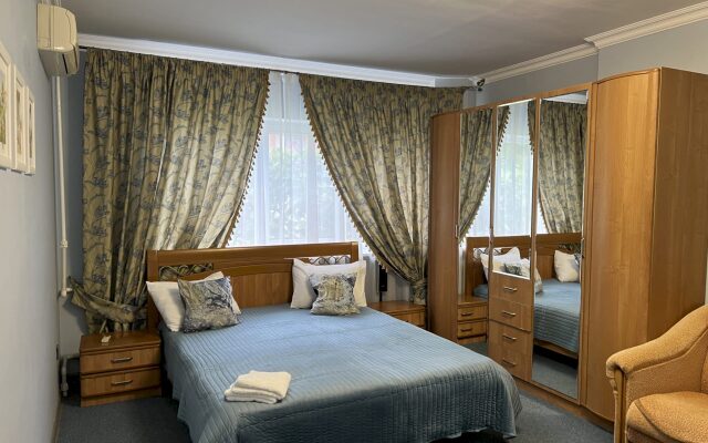 Гостевой Дом 153 Анапская 19