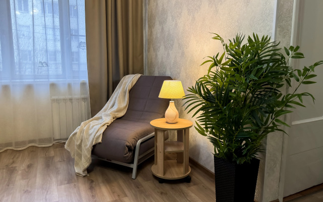 Квартира 2-комнатная на Коминтерна 22