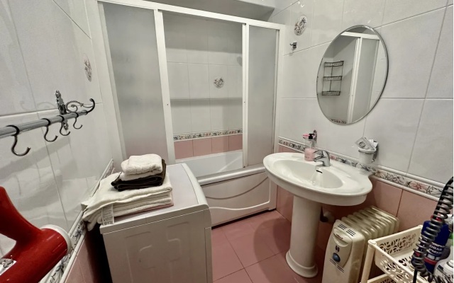 Shikarnaya u Kremlya na Varvarskoy Flat