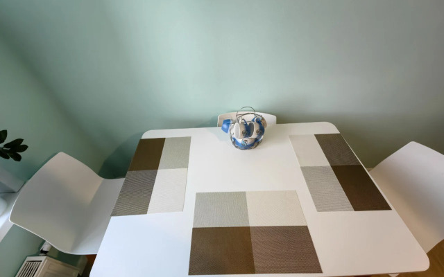 Dizaynerskaya U Krokus Ekspo Flat