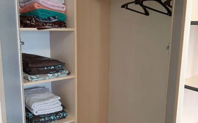 Na Shosse Metallurgov 24A Flat