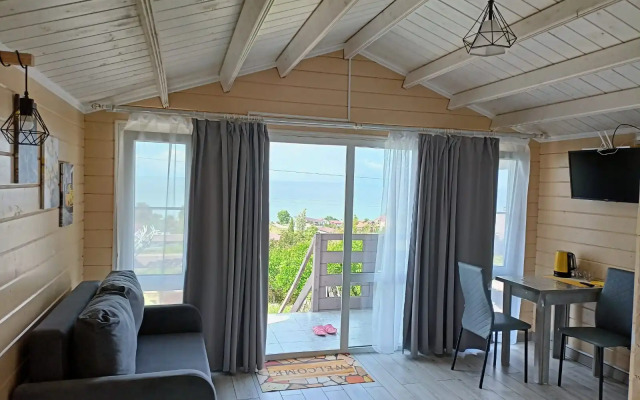 Domik 3 s Shikarnym Vidom na More Villa