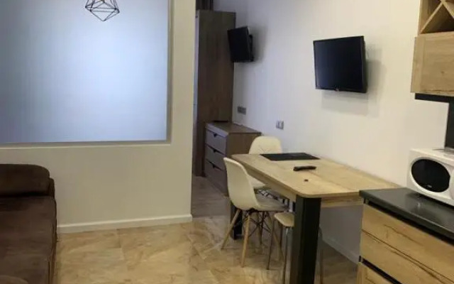 Yalta Almaz Apartments 10