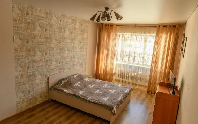 Квартира на Наровчатова 17 кв 35