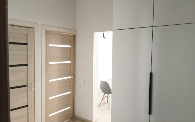 Apartamenty v Zk Gagarinskij do 4 Cel Patnica Set' Posutocnyh Kvartir
