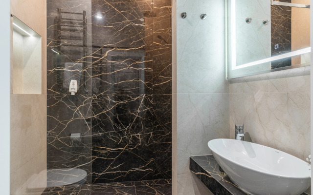 Квартира Двухкомнатный Люкс КВАРТ НЕВСКИЙ