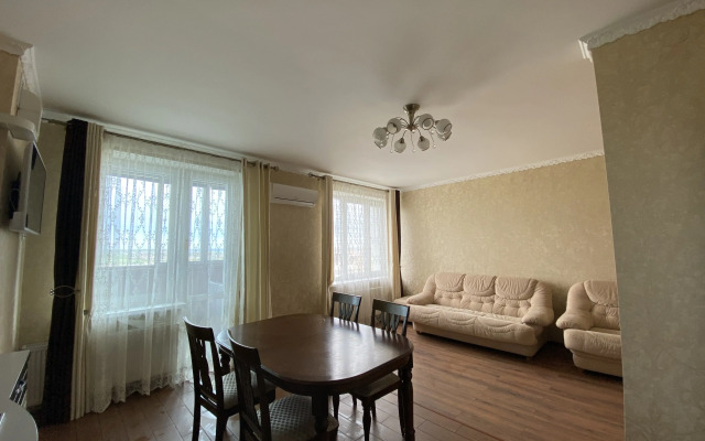 Квартира Просторная трешка с видом на лес