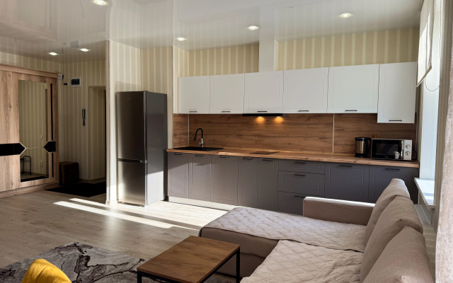 Квартира 2-комнатная на Октябрьской 3