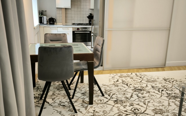 Kvartira Supertsentr Karlamarksa34a