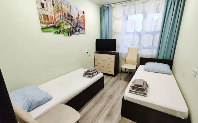 Na Ulitse Krasnykh Partizan 17 Apartament