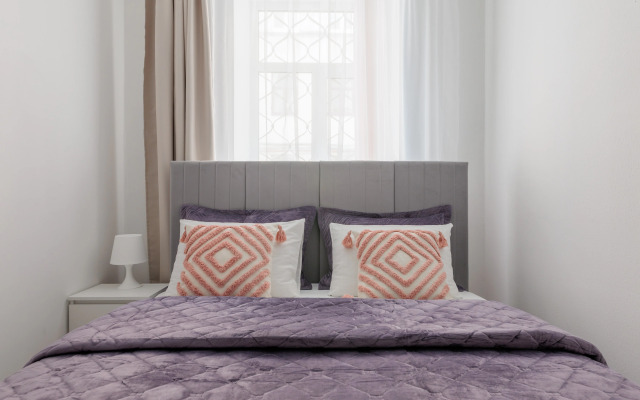 Апартаменты Просторные на Апраксином 20 DereMRents ДереМРентс