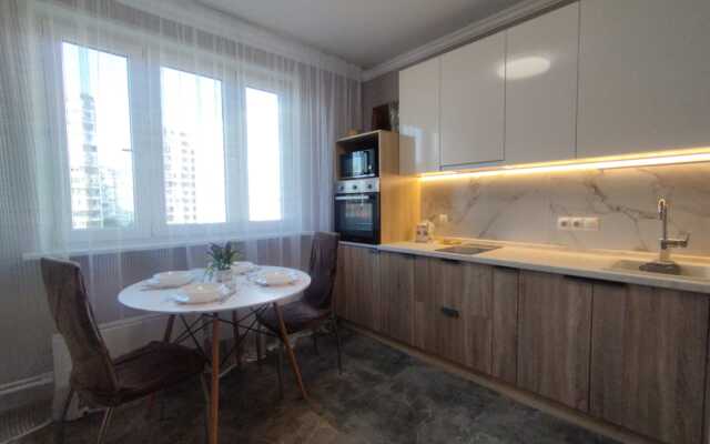 Vintazhnaya kvartira vozle metro Flat