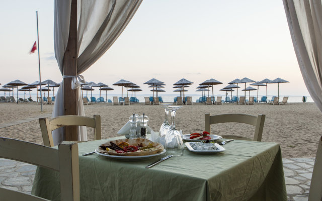Coral Blue Beach Hotel