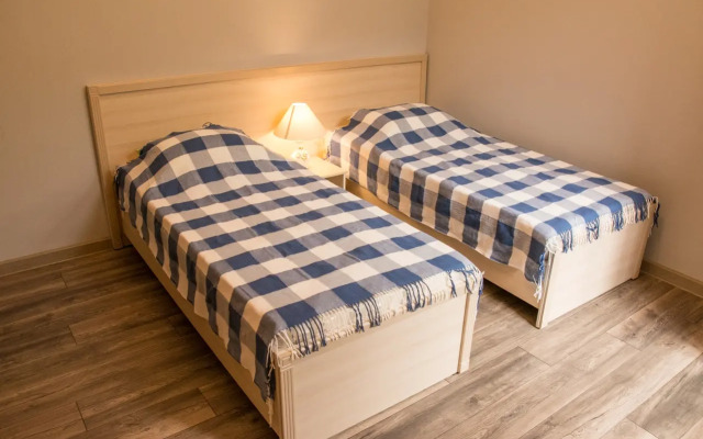 Апартаменты Ермолова 19