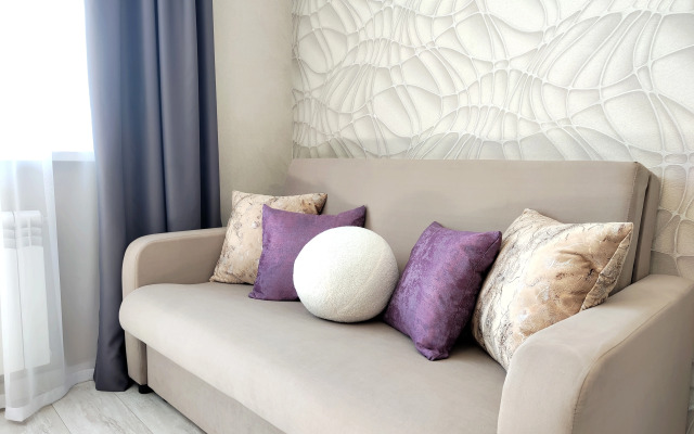 Квартира с видом на реку и горы