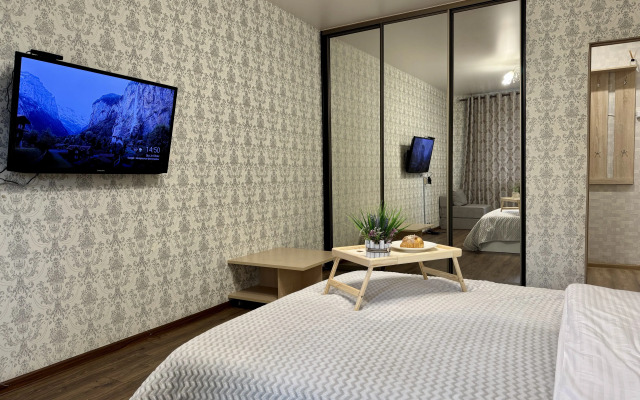 Квартира чистая и уютная возле проспекта Маршала Жукова