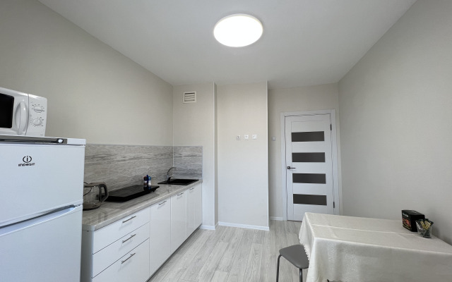 Квартира Илне 1к. комфортная в доме с часами, рядом Полярис