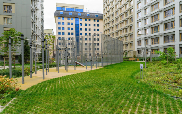 V Zhk Meridian, Ryadom s Arbatom Flat