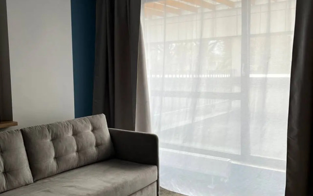 Апартаменты 1-к. квартира 42 м² 2/10 эт.