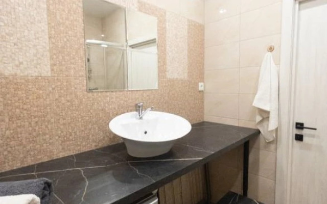Komfortnaya Studiya Ryadom S Zhd Vokzalom Apartments