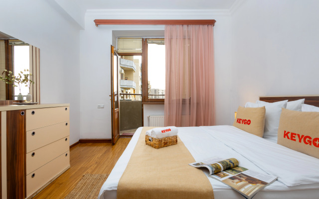 1BR/City Gem/Sunset Balcony/Self-enter/by Keygo 19 Apartments