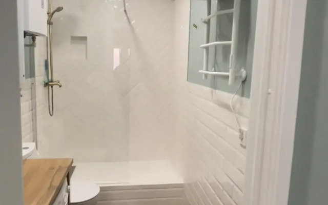 Na Ul Landyshevaya 12/7 Flat