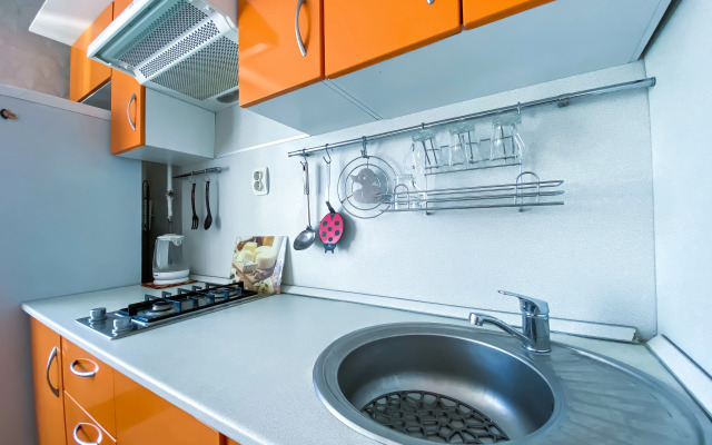 Uyutnaya na Zhmaylova Flat