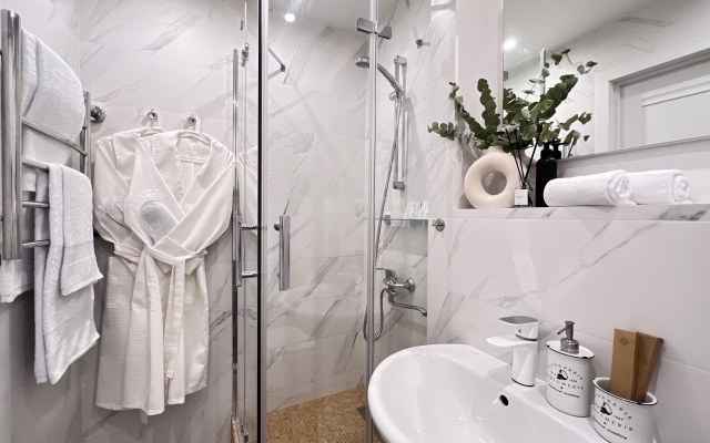 Квартира ИСТОРИЧЕСКИЙ ЦЕНТР И АТМОСФЕРА ПАРИЖСКОГО СТИЛЯ