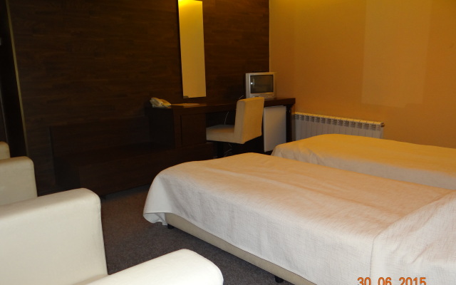 Famyli Hotel Elitsa