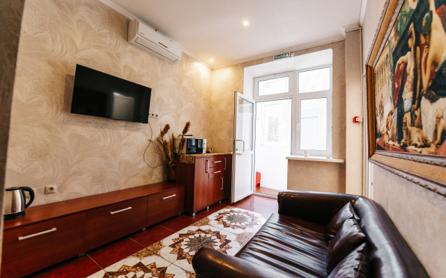 Gostevoy Dom Stroganov Hotel