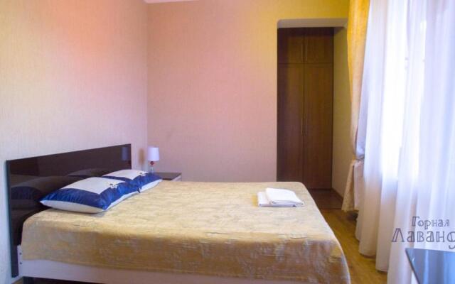 Gornaya Lavanda v sele Monastyr Guest House