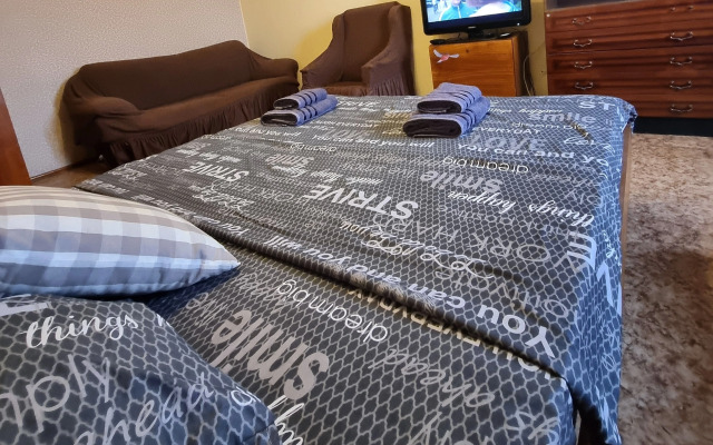 Квартира на Твардовского 22