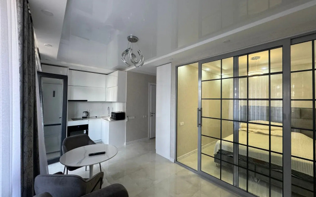 Zhiuli Shartava Flat